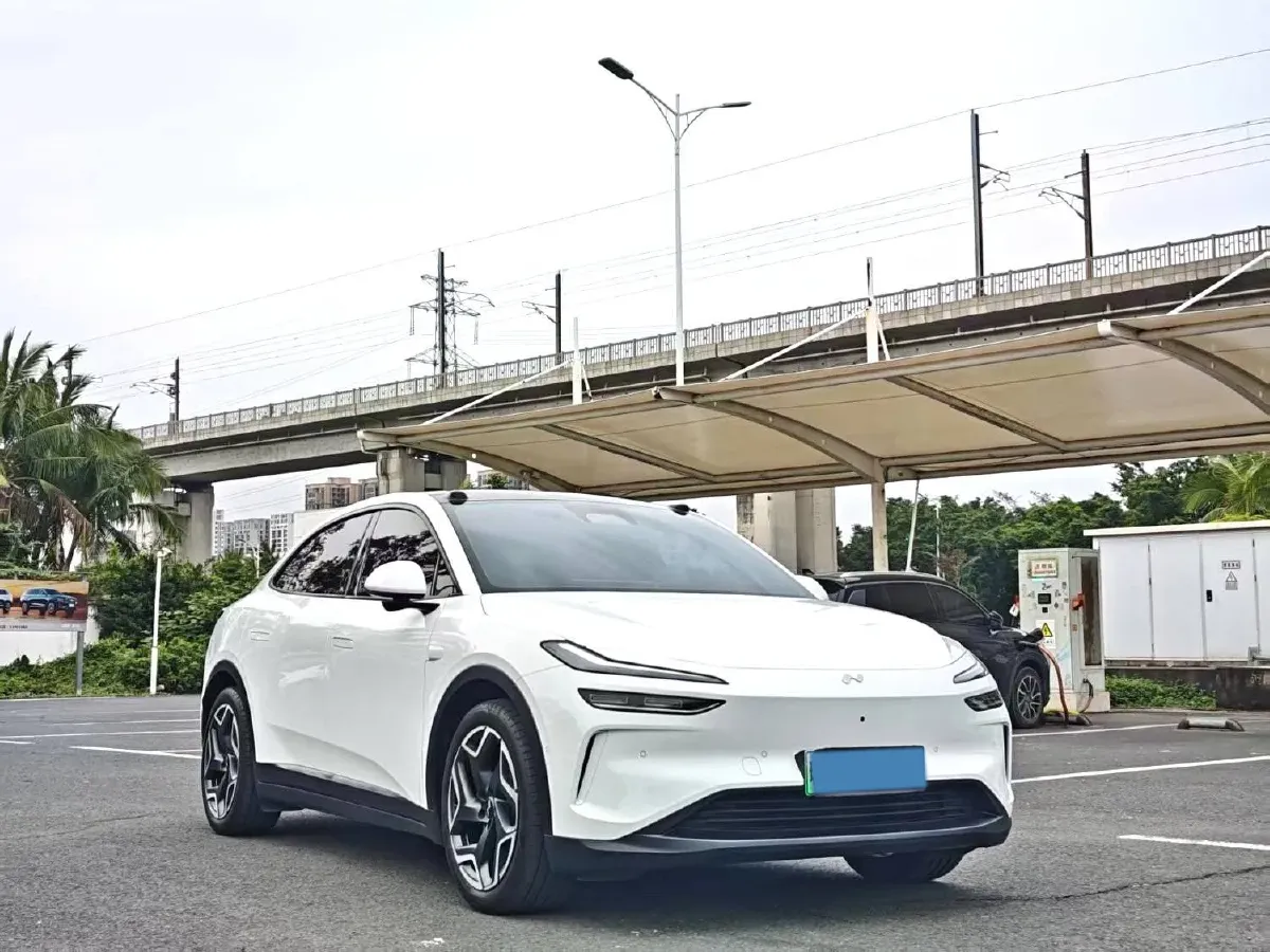2025 ONVO L60 BEV,autocango,china used car exporter,china ev exporter,chinese used car exporter,chinese used ev exporter