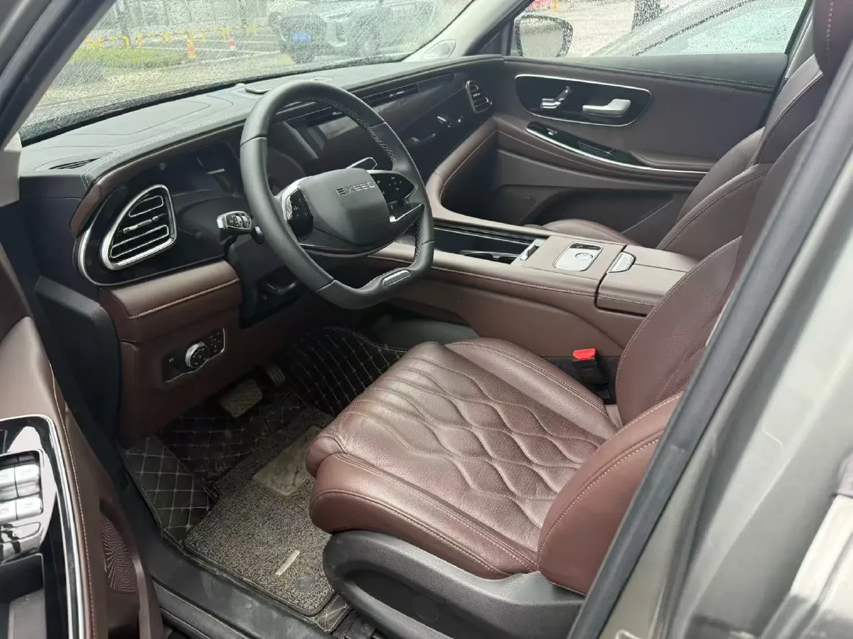 2023 Exceed VX 2.0T 261HP L4 8AT,autocango,china used car exporter,china ev exporter,chinese used car exporter,chinese used ev exporter