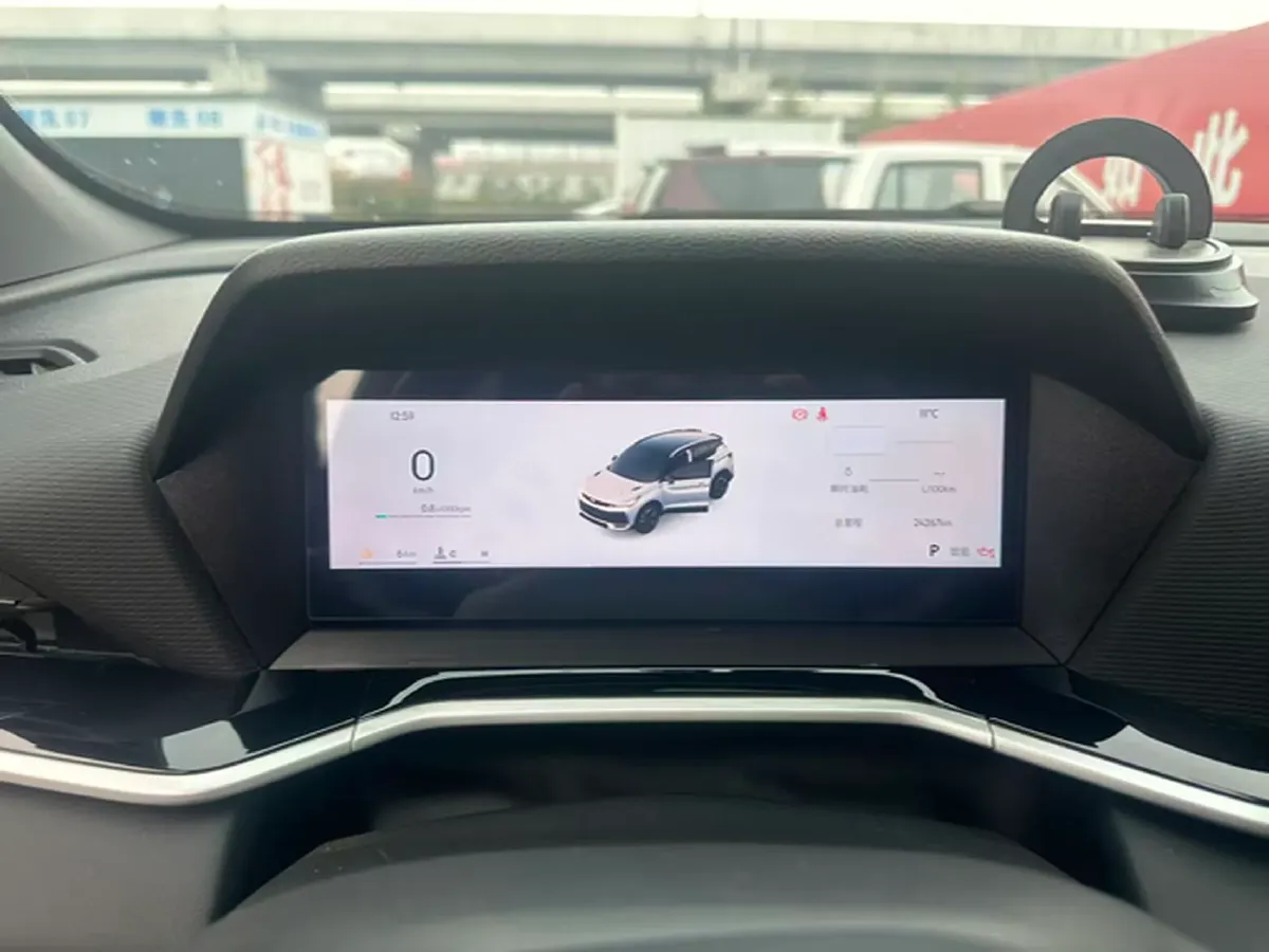 2025 Geely Coolray 1.5T 181HP L4 7DCT,autocango,china used car exporter,china ev exporter,chinese used car exporter,chinese used ev exporter