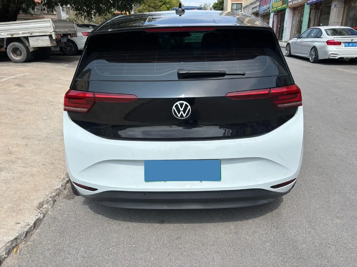 2023 Volkswagen Golf 1.4T 150HP L4 7DCT,autocango,china used car exporter,china ev exporter,chinese used car exporter,chinese used ev exporter