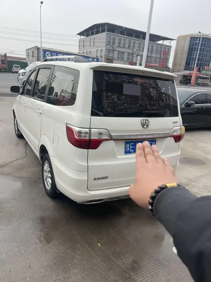 2014 WuLing HongGuang 1.5L 112HP L4 5MT,autocango,china used car exporter,china ev exporter,chinese used car exporter,chinese used ev exporter