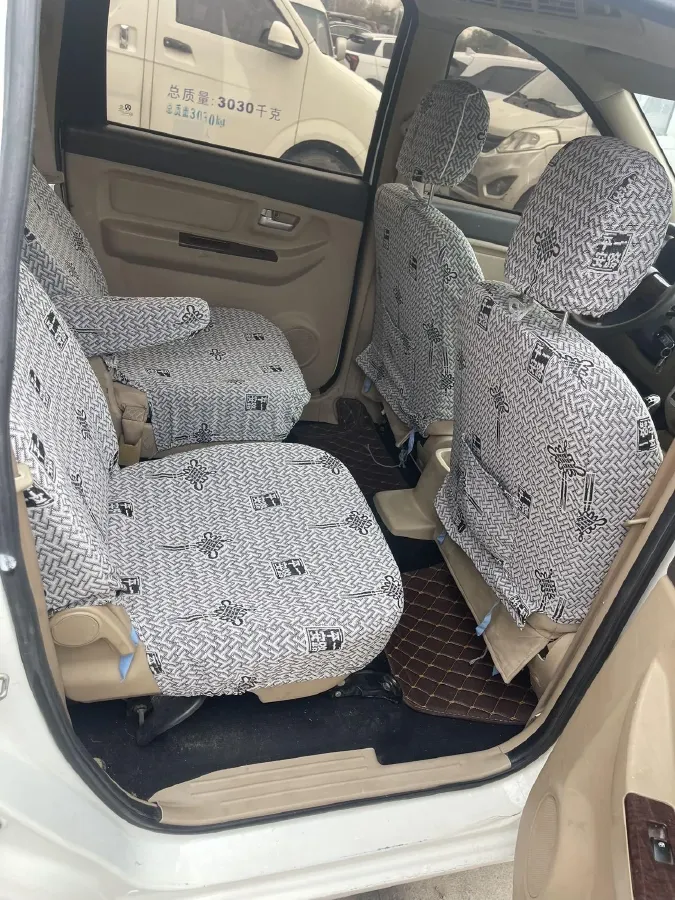 2014 WuLing HongGuang 1.5L 112HP L4 5MT,autocango,china used car exporter,china ev exporter,chinese used car exporter,chinese used ev exporter