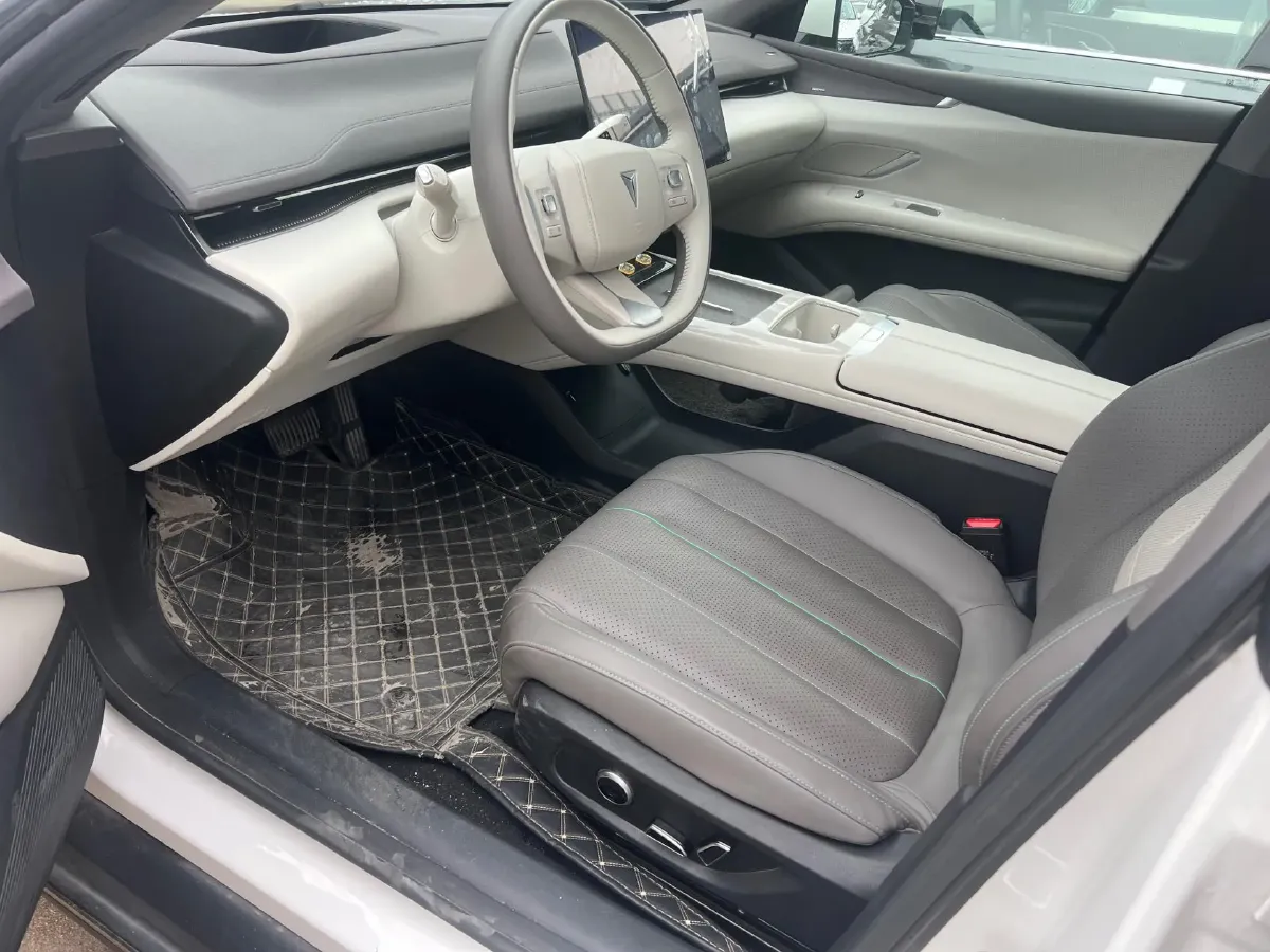 2024 Deepal L07 1.5L 98HP L4 REEV 28.39KWH,autocango,china used car exporter,china ev exporter,chinese used car exporter,chinese used ev exporter