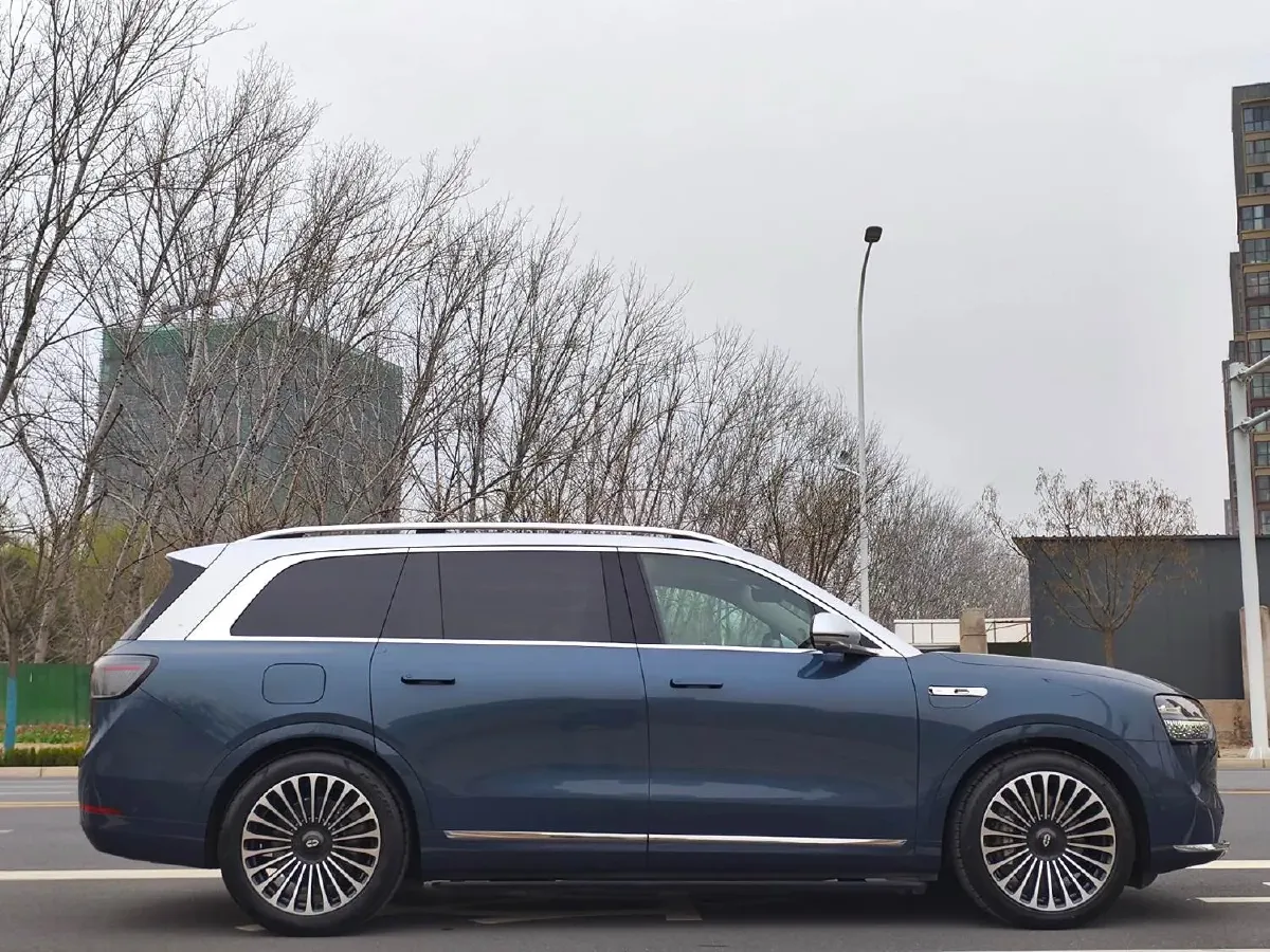 2024 AITO AITO M9 1.5T 152HP L4 REEV 52KWH,autocango,china used car exporter,china ev exporter,chinese used car exporter,chinese used ev exporter