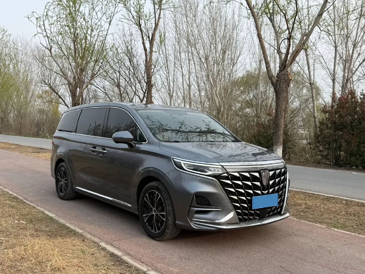 2023 Roewe iMAX8 2.0T 234HP L4 8AT,autocango,china used car exporter,china ev exporter,chinese used car exporter,chinese used ev exporter