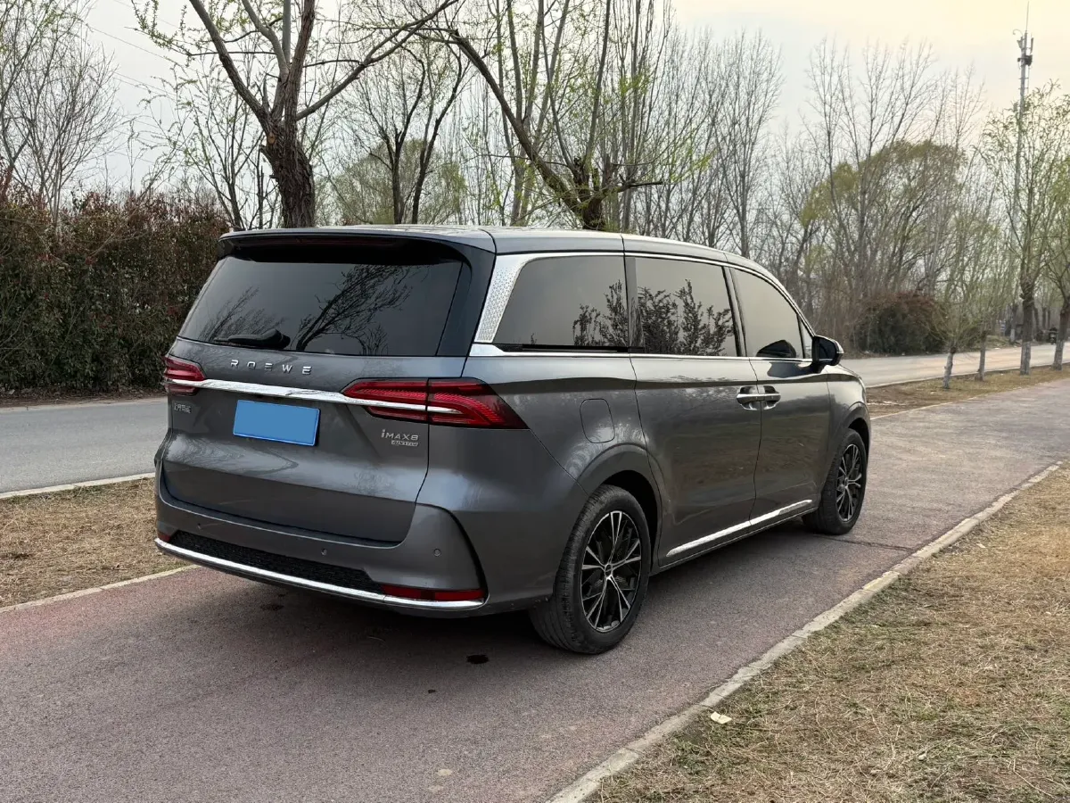 2023 Roewe iMAX8 2.0T 234HP L4 8AT,autocango,china used car exporter,china ev exporter,chinese used car exporter,chinese used ev exporter