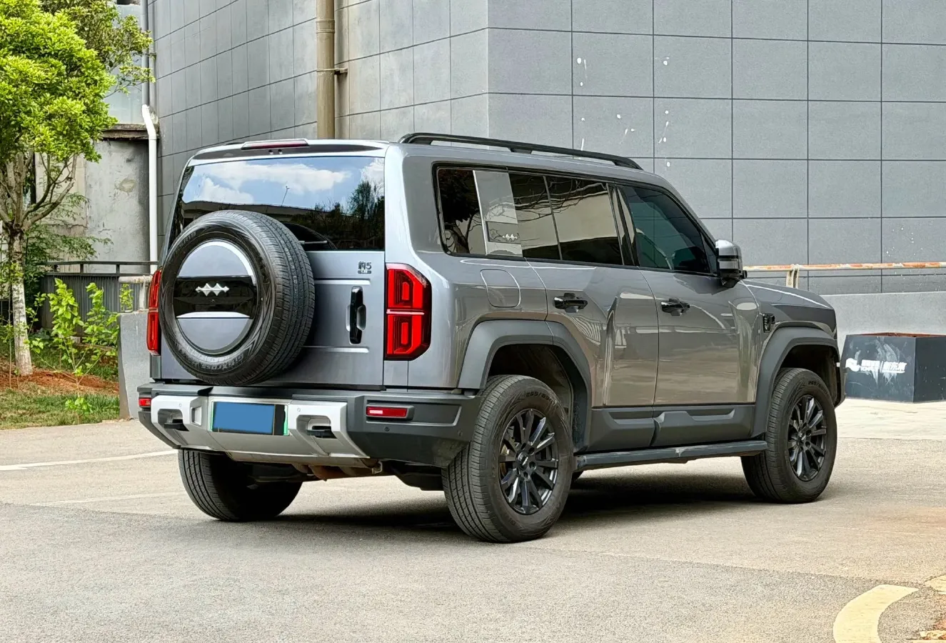 2023 FangChengBao Bao 5 1.5T 194HP L4 E-CVT PHEV 31.8KWH,autocango,china used car exporter,china ev exporter,chinese used car exporter,chinese used ev exporter