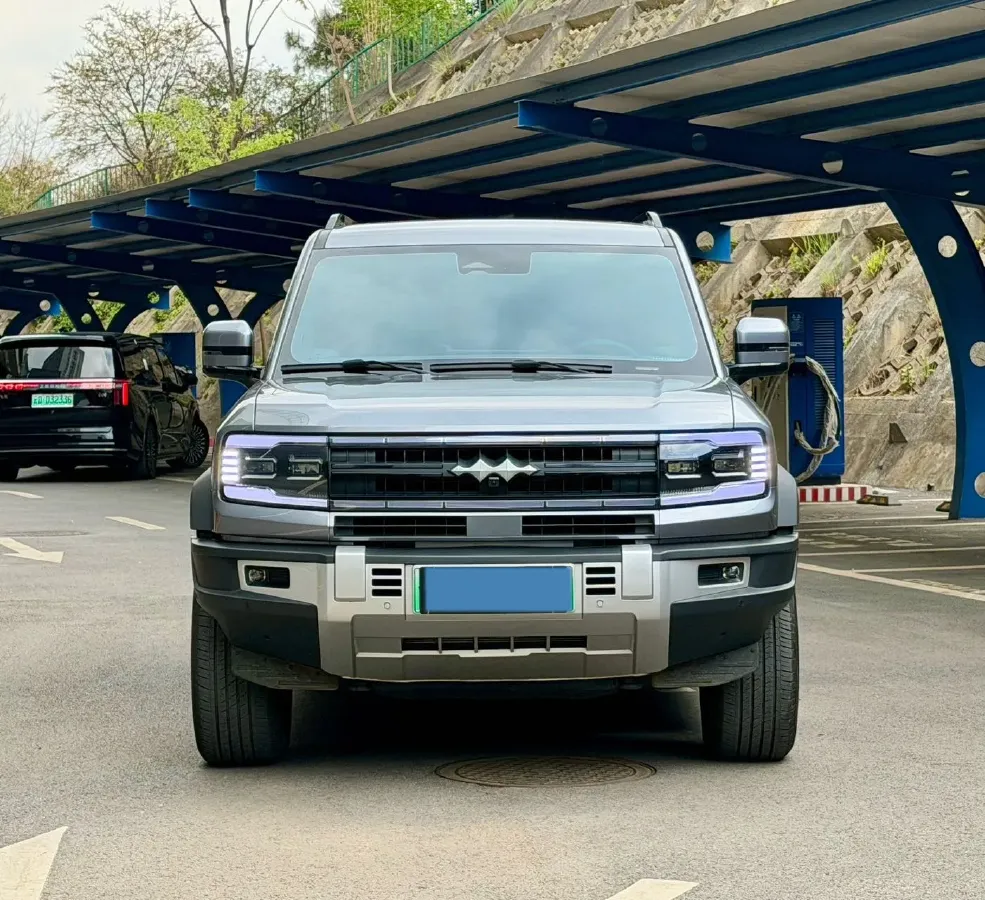 2023 FangChengBao Bao 5 1.5T 194HP L4 E-CVT PHEV 31.8KWH,autocango,china used car exporter,china ev exporter,chinese used car exporter,chinese used ev exporter