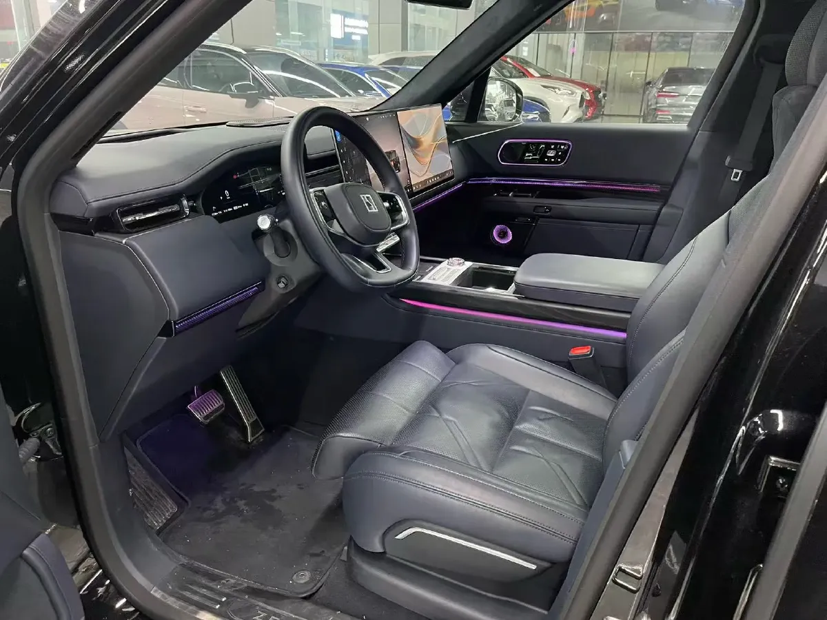 2025 Zeekr 9X 2.0T 279HP L4 1DHT PHEV,autocango,china used car exporter,china ev exporter,chinese used car exporter,chinese used ev exporter