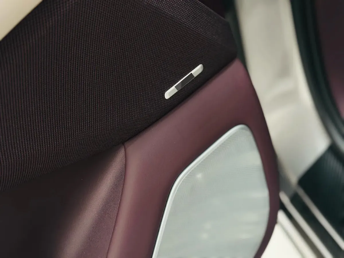 2025 MI YU7 BEV 101.7KWH,autocango,china used car exporter,china ev exporter,chinese used car exporter,chinese used ev exporter