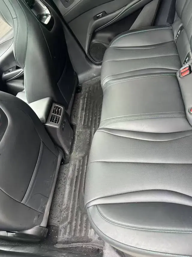 2025 BYD QinL BEV,autocango,china used car exporter,china ev exporter,chinese used car exporter,chinese used ev exporter