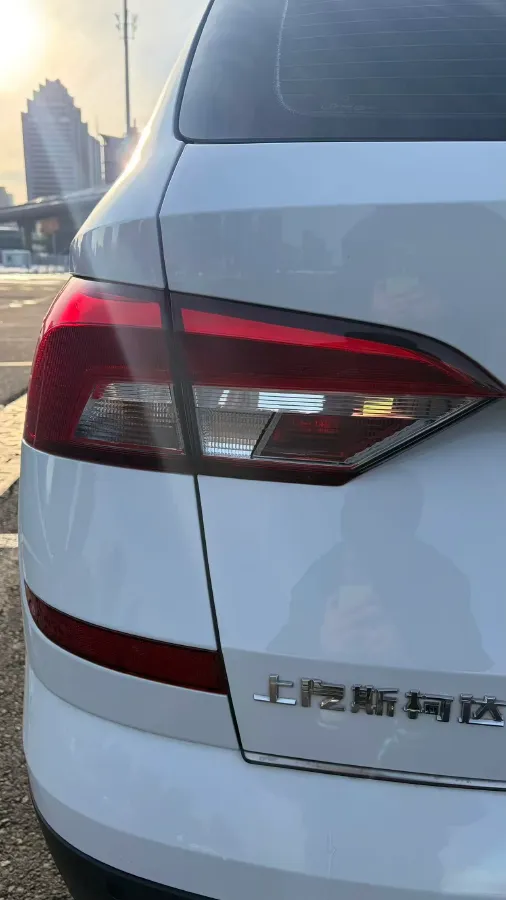 2023 Skoda Kamiq 1.5L 109HP L4 6AT,autocango,china used car exporter,china ev exporter,chinese used car exporter,chinese used ev exporter