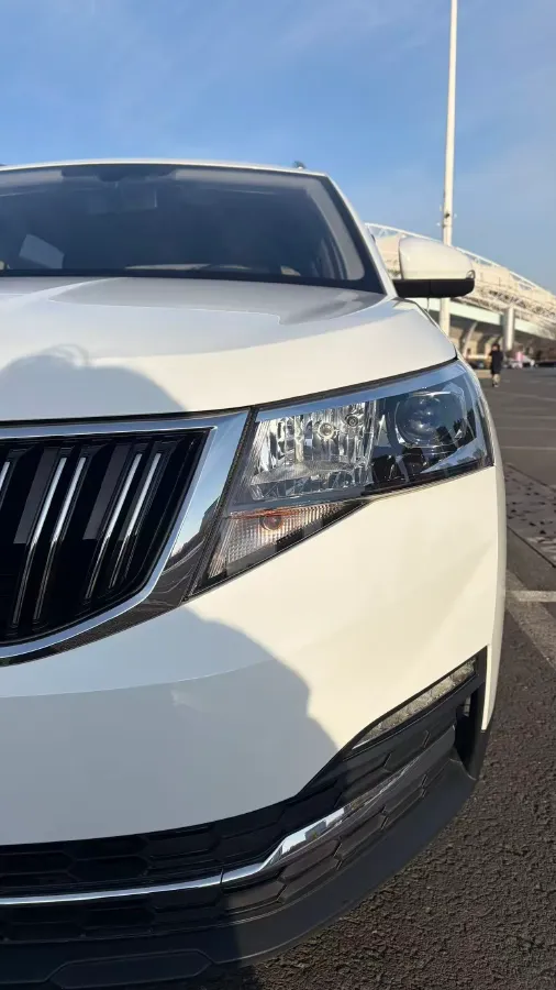 2023 Skoda Kamiq 1.5L 109HP L4 6AT,autocango,china used car exporter,china ev exporter,chinese used car exporter,chinese used ev exporter