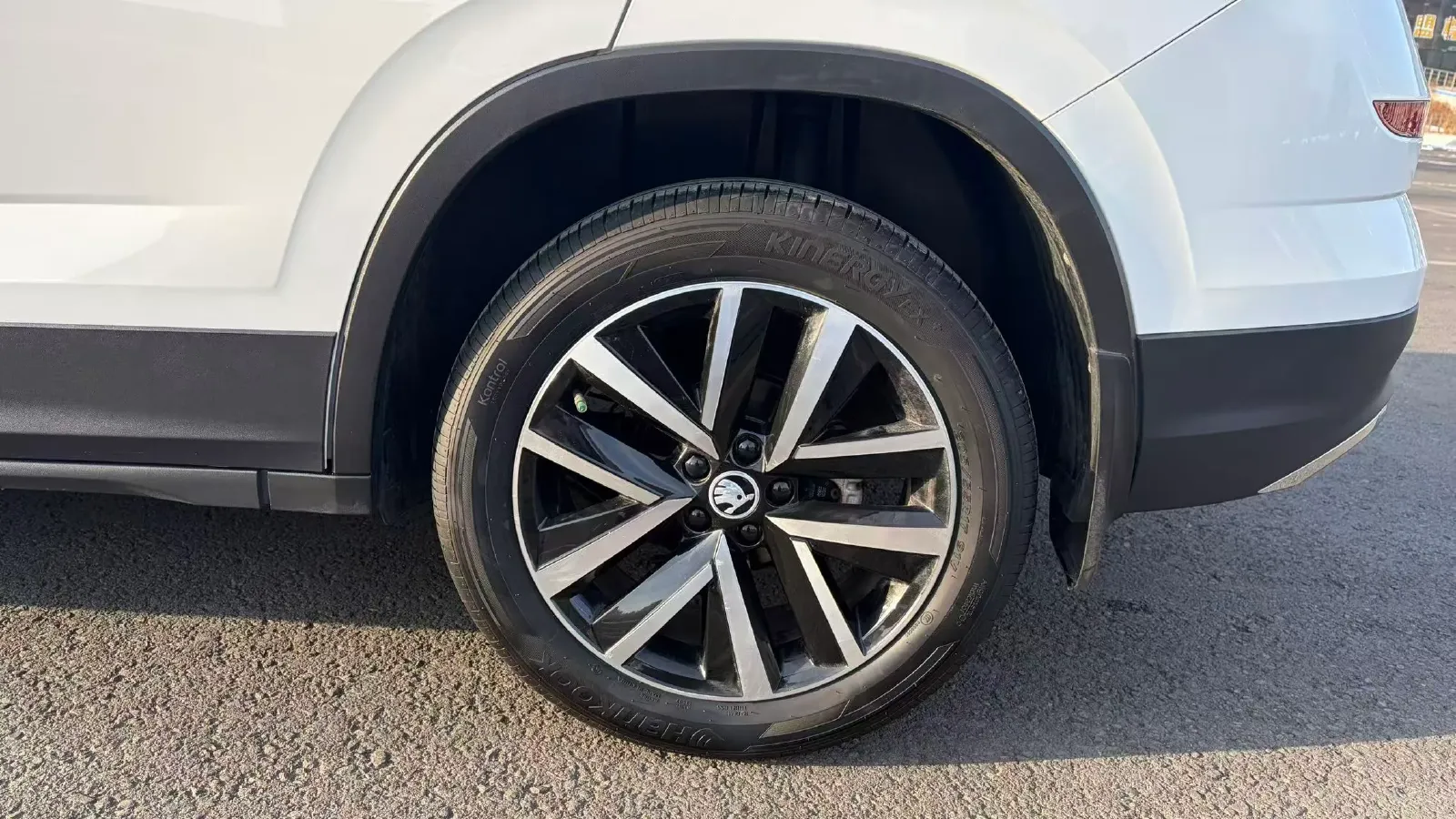 2023 Skoda Kamiq 1.5L 109HP L4 6AT,autocango,china used car exporter,china ev exporter,chinese used car exporter,chinese used ev exporter