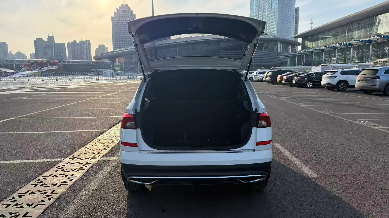 2023 Skoda Kamiq 1.5L 109HP L4 6AT,autocango,china used car exporter,china ev exporter,chinese used car exporter,chinese used ev exporter