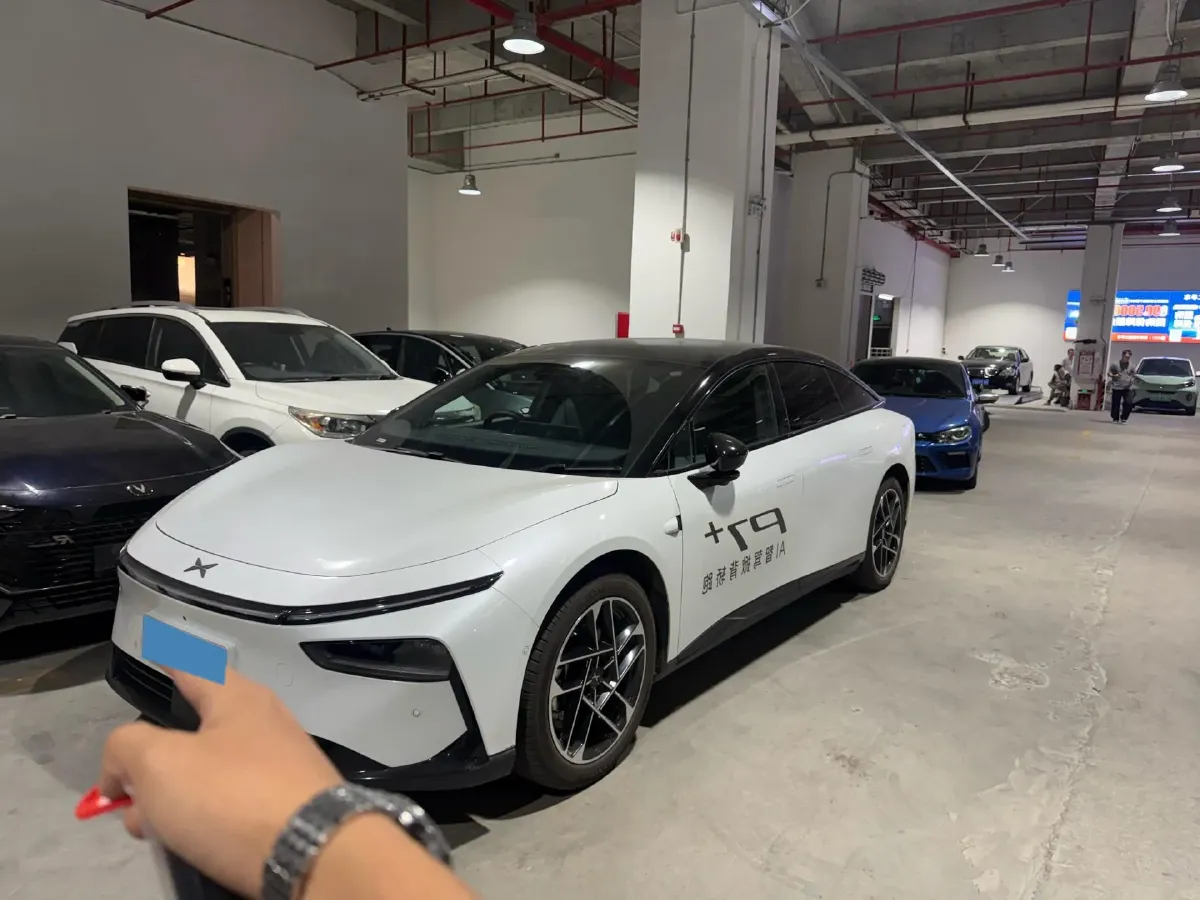 2024 Xpeng P7+ BEV 60.7KWH,autocango,china used car exporter,china ev exporter,chinese used car exporter,chinese used ev exporter