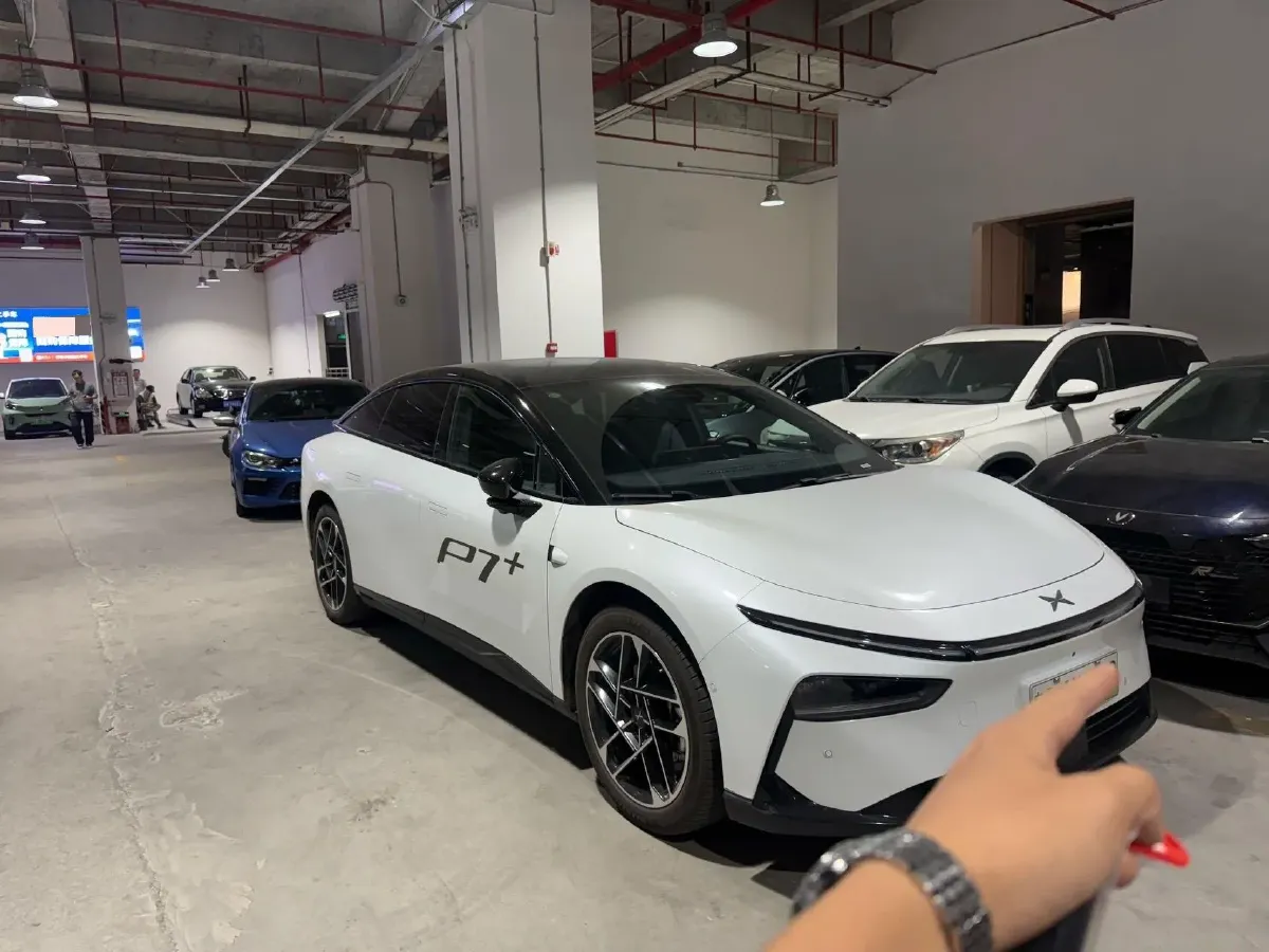 2024 Xpeng P7+ BEV 60.7KWH,autocango,china used car exporter,china ev exporter,chinese used car exporter,chinese used ev exporter