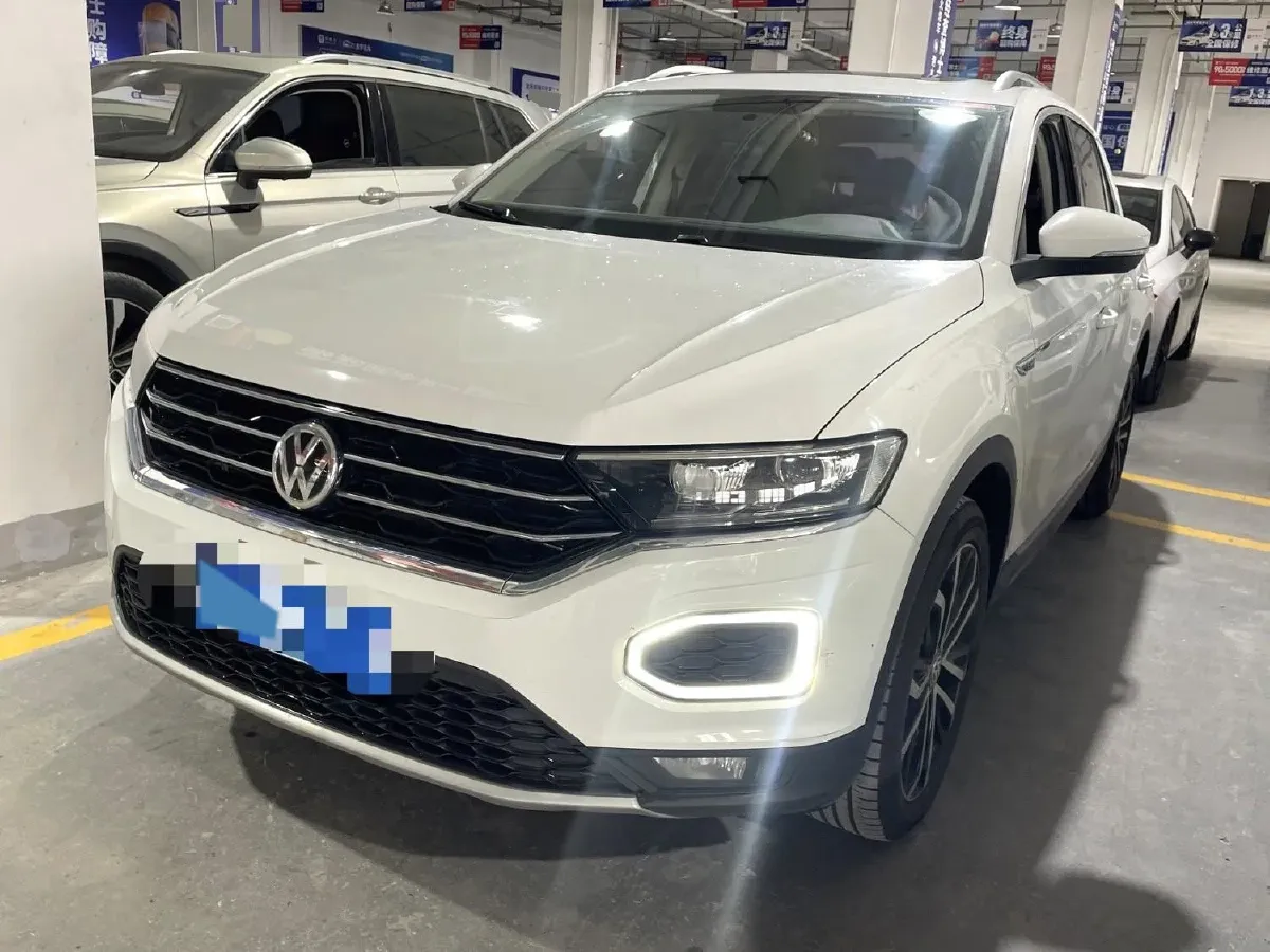 2020 Volkswagen T-Roc 1.4T 150HP L4 7DCT,autocango,china used car exporter,china ev exporter,chinese used car exporter,chinese used ev exporter