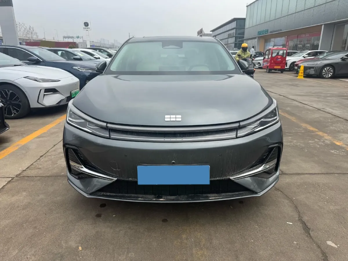 2025 Geely Galaxy A7 1.5L 112HP L4 1DHT PHEV,autocango,china used car exporter,china ev exporter,chinese used car exporter,chinese used ev exporter