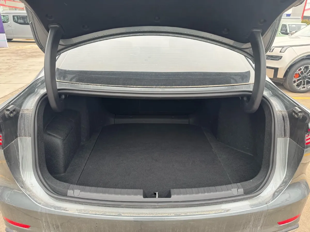 2025 Geely Galaxy A7 1.5L 112HP L4 1DHT PHEV,autocango,china used car exporter,china ev exporter,chinese used car exporter,chinese used ev exporter