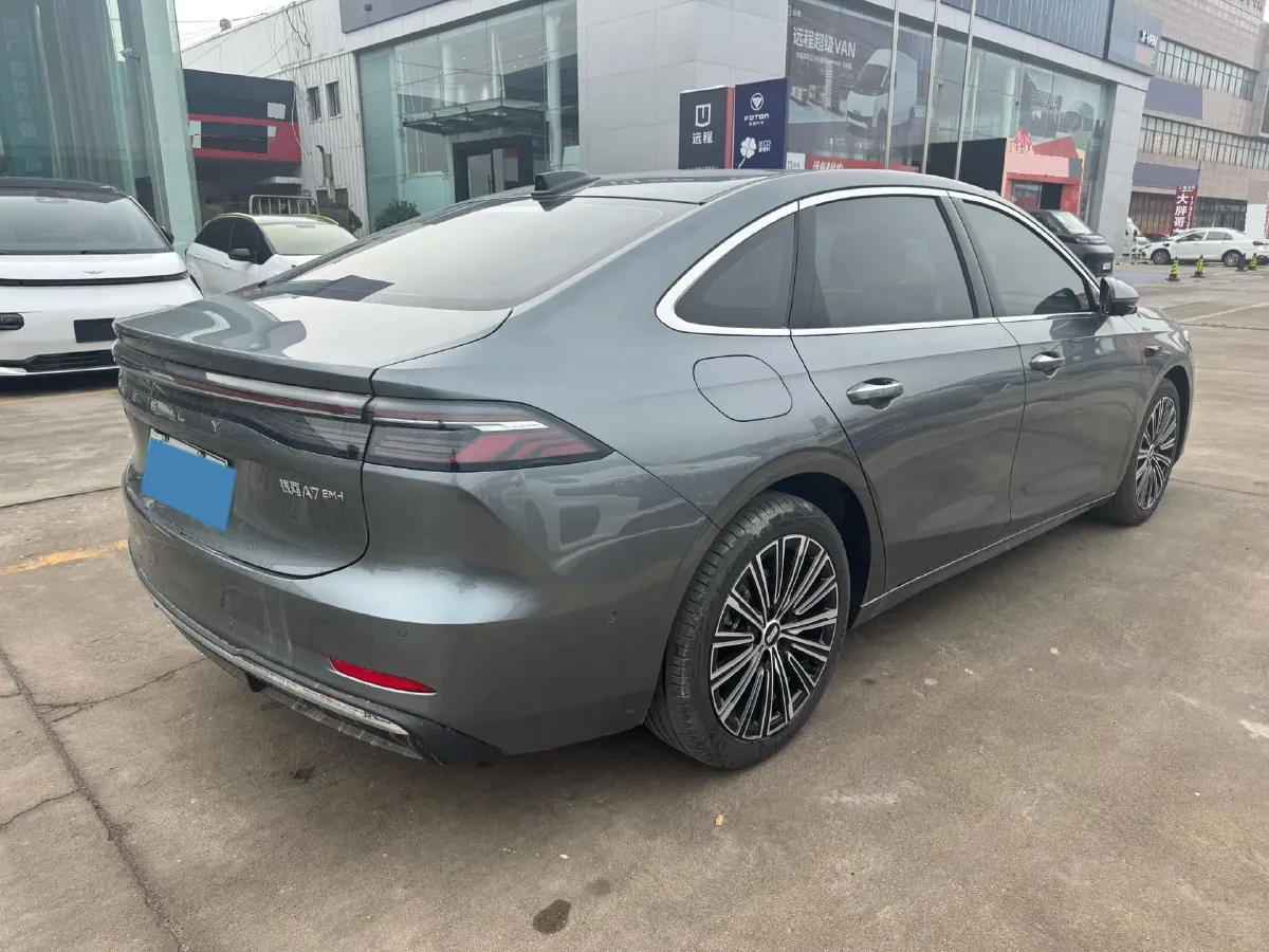 2025 Geely Galaxy A7 1.5L 112HP L4 1DHT PHEV,autocango,china used car exporter,china ev exporter,chinese used car exporter,chinese used ev exporter