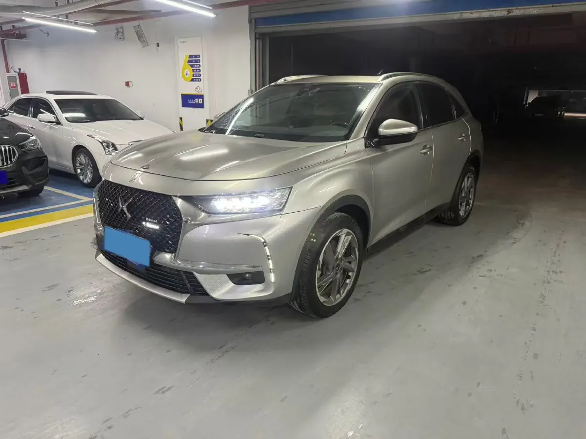 2018 DS 7 1.6T 220HP L4 8AT,autocango,china used car exporter,china ev exporter,chinese used car exporter,chinese used ev exporter