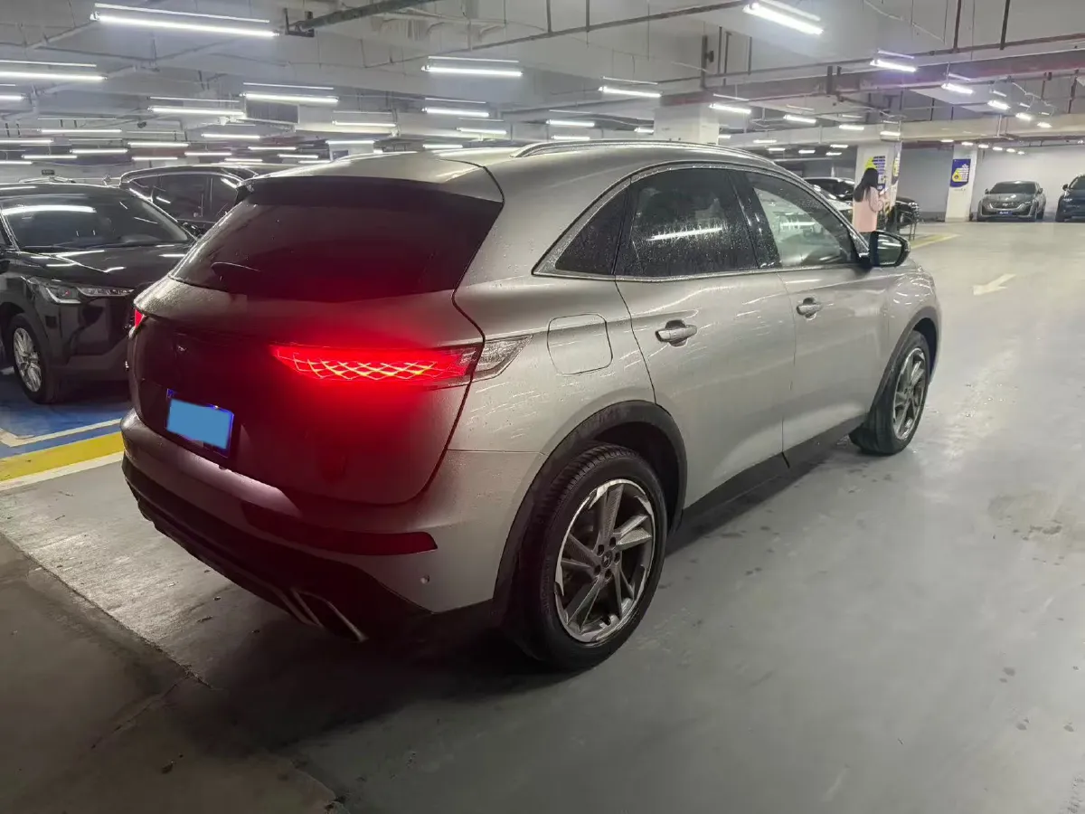 2018 DS 7 1.6T 220HP L4 8AT,autocango,china used car exporter,china ev exporter,chinese used car exporter,chinese used ev exporter