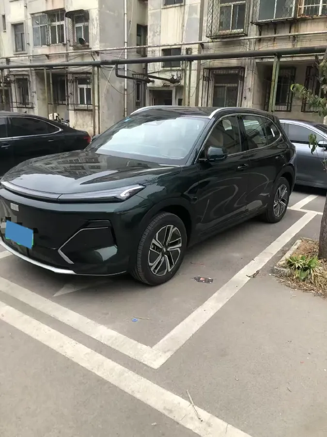 2026 Geely Galaxy Starship 7 1.5L 112HP L4 1DHT PHEV,autocango,china used car exporter,china ev exporter,chinese used car exporter,chinese used ev exporter