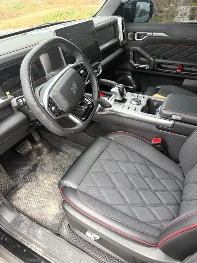 2026 Jetour Traveller 1.5T 184HP L4 7DCT,autocango,china used car exporter,china ev exporter,chinese used car exporter,chinese used ev exporter