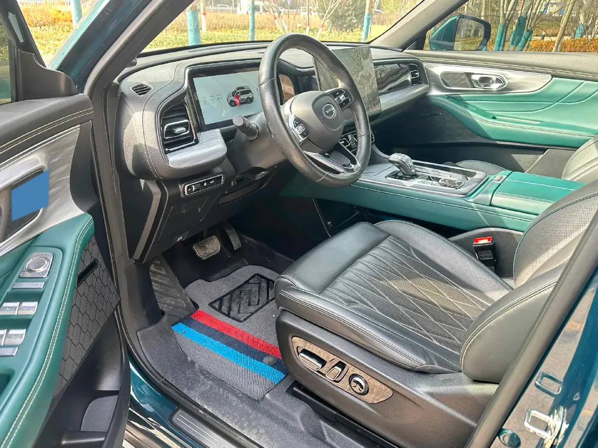 2024 GAC Trumpchi GS8 2.0T 252HP L4 8AT,autocango,china used car exporter,china ev exporter,chinese used car exporter,chinese used ev exporter