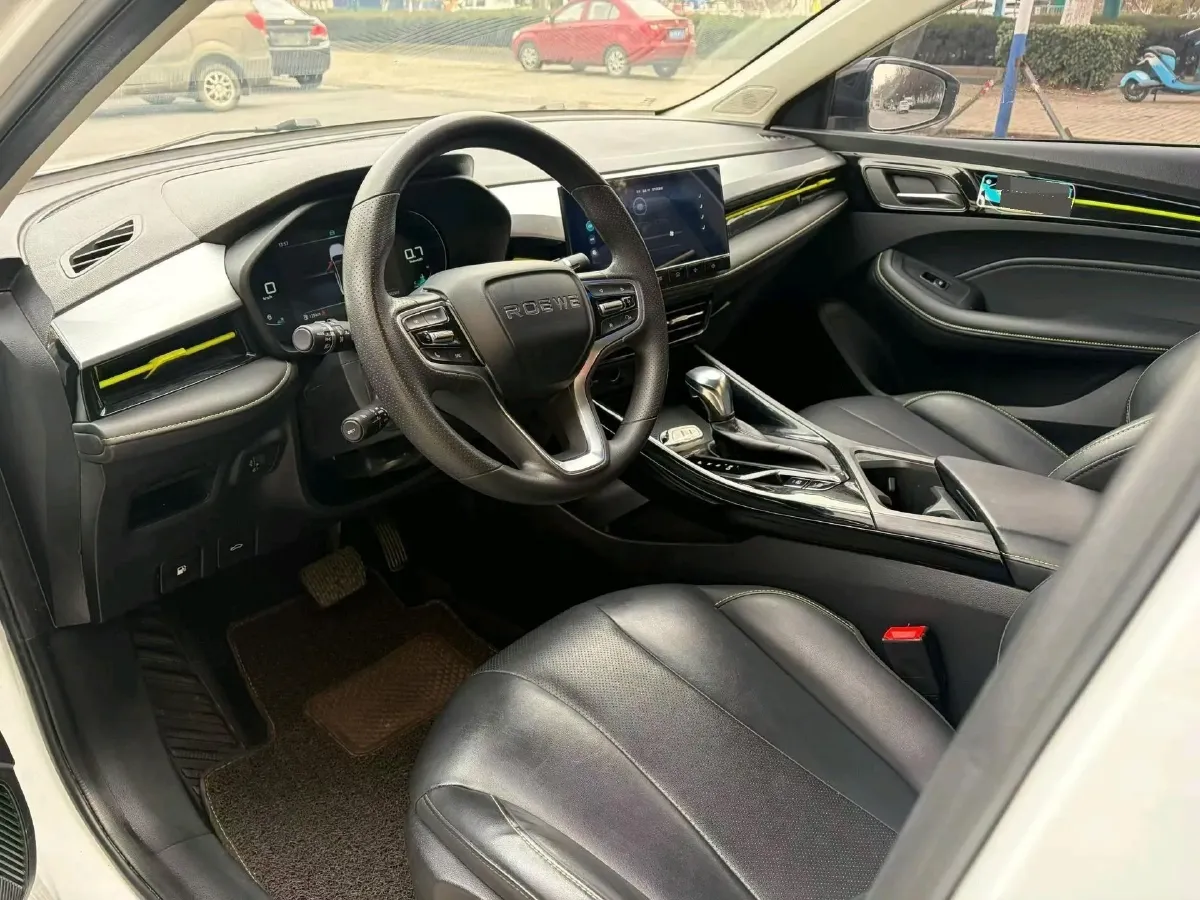 2021 Roewe i5 1.5L 120HP L4 CVT,autocango,china used car exporter,china ev exporter,chinese used car exporter,chinese used ev exporter