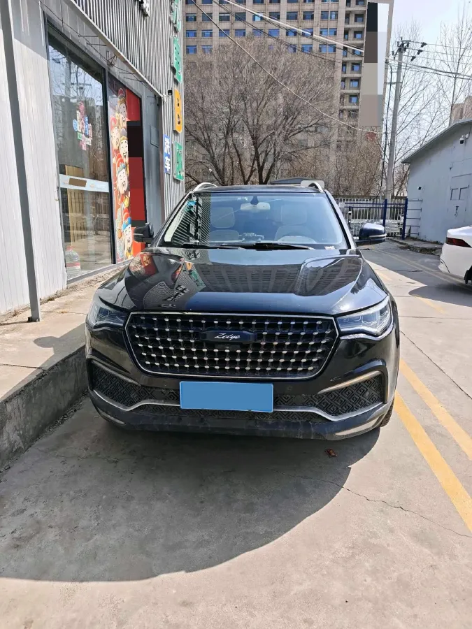 2017 Zotye T700 2.0T 190HP L4 8AT,autocango,china used car exporter,china ev exporter,chinese used car exporter,chinese used ev exporter