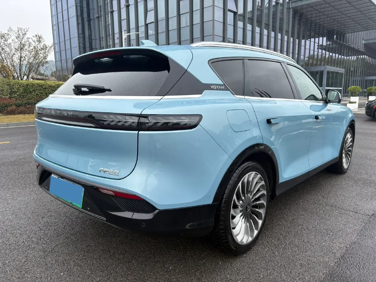 2021 Voyah FREE Range Extended 109HP REEV 33KWH,autocango,china used car exporter,china ev exporter,chinese used car exporter,chinese used ev exporter
