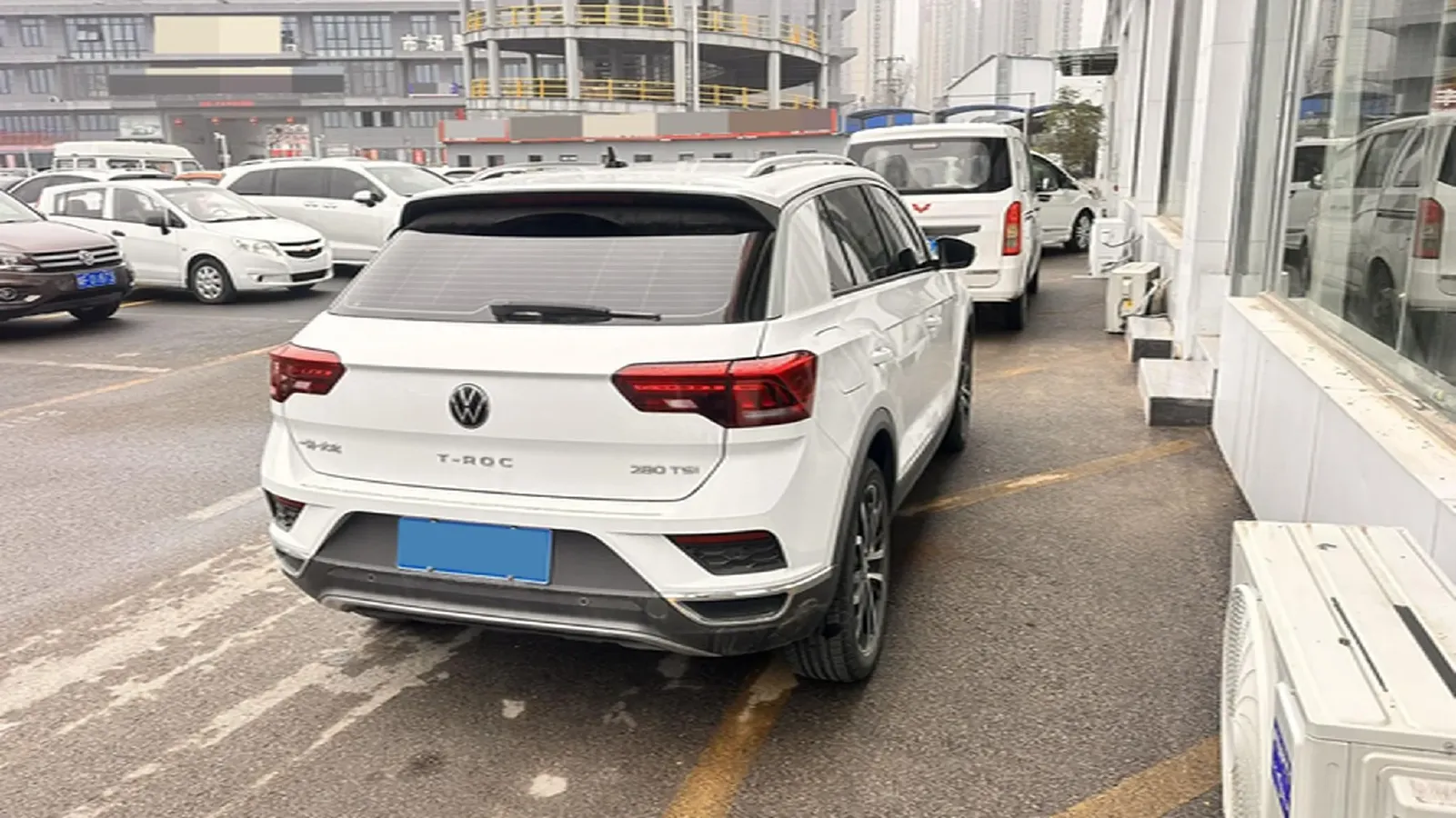2022 Volkswagen T-Roc 1.4T 150HP L4 7DCT,autocango,china used car exporter,china ev exporter,chinese used car exporter,chinese used ev exporter
