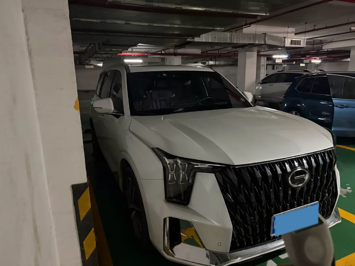 2022 GAC Trumpchi GS8 2.0T 190HP L4 E-CVT Hybrid,autocango,china used car exporter,china ev exporter,chinese used car exporter,chinese used ev exporter