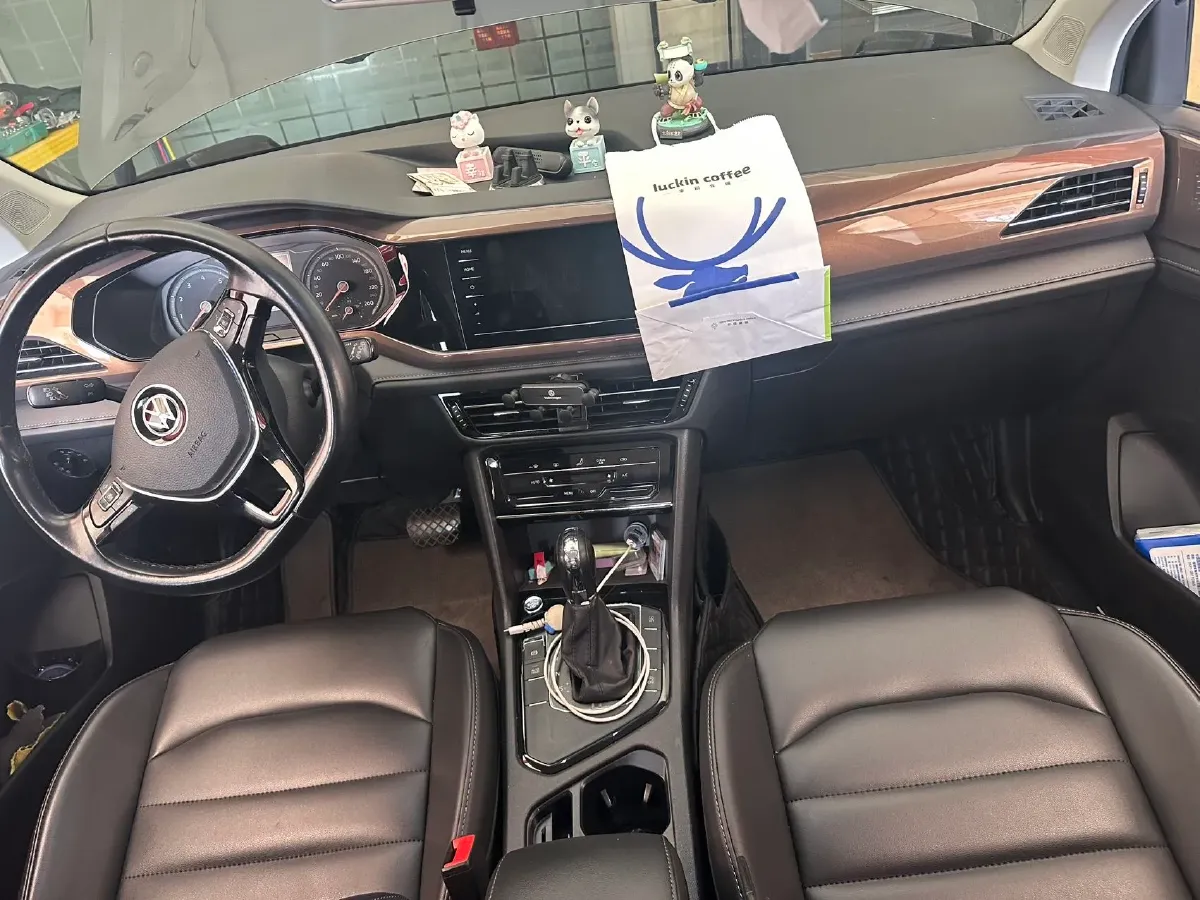 2021 Volkswagen Tharu 1.4T 150HP L4 7DCT,autocango,china used car exporter,china ev exporter,chinese used car exporter,chinese used ev exporter