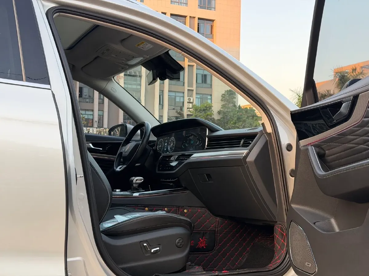 2022 HongQi HS5 2.0T 224HP L4 6AT,autocango,china used car exporter,china ev exporter,chinese used car exporter,chinese used ev exporter