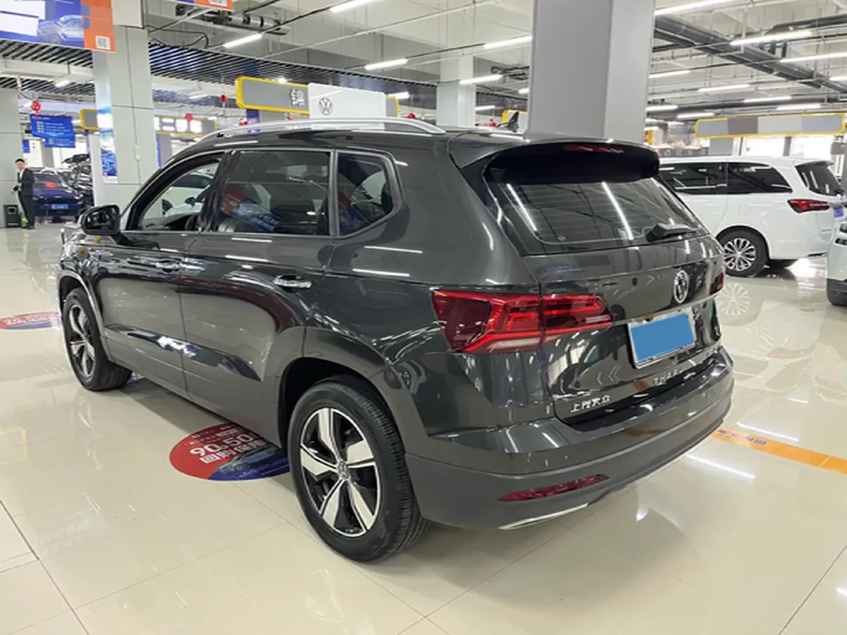 2022 Ford Transit 2.0T 202HP L4 6AT,autocango,china used car exporter,china ev exporter,chinese used car exporter,chinese used ev exporter