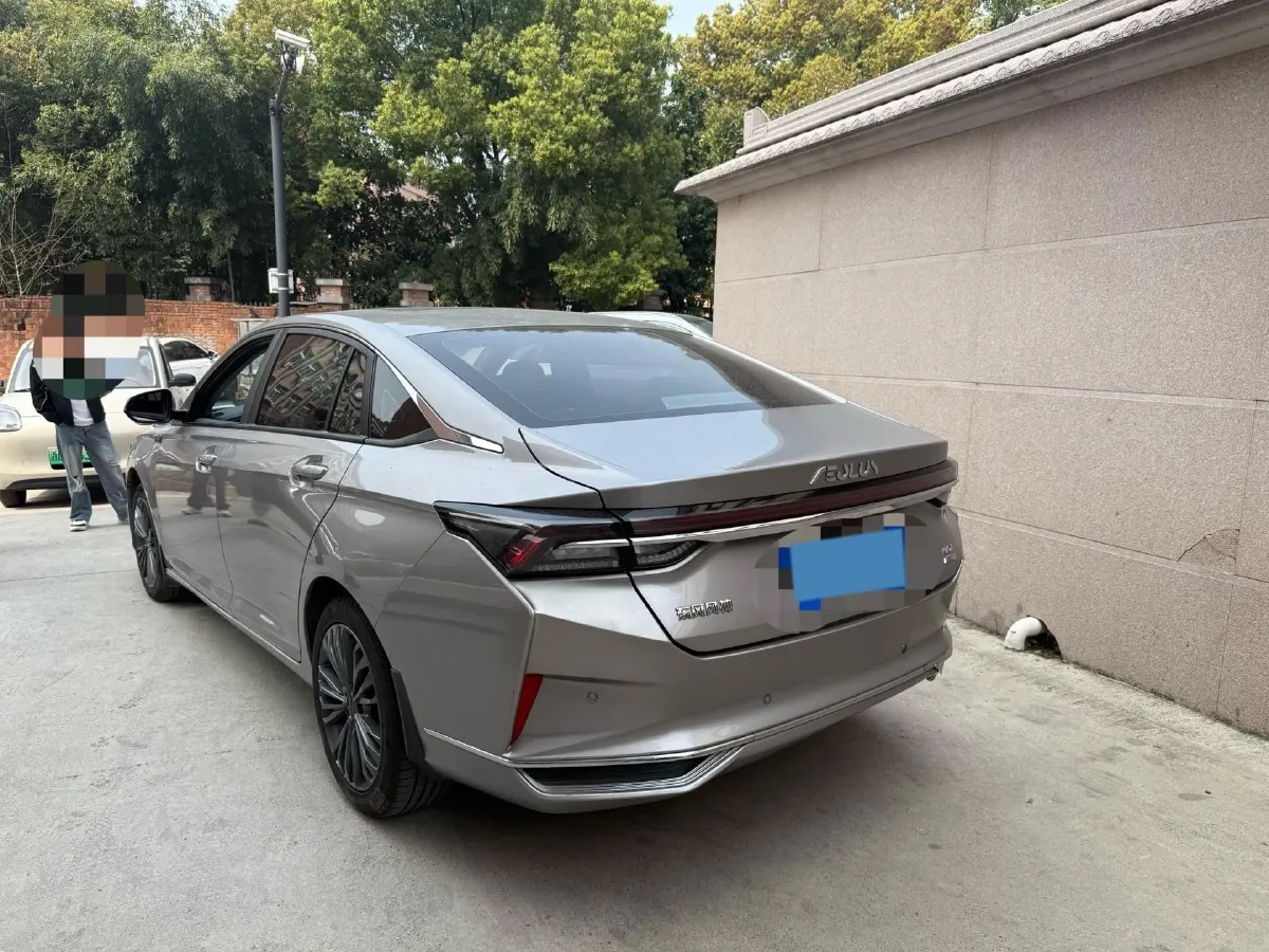 2021 DongFeng Aeolus YiXuan MAX 1.5T 190HP L4 7DCT,autocango,china used car exporter,china ev exporter,chinese used car exporter,chinese used ev exporter
