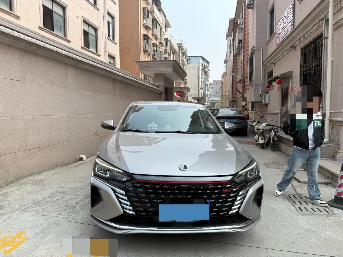 2021 DongFeng Aeolus YiXuan MAX 1.5T 190HP L4 7DCT,autocango,china used car exporter,china ev exporter,chinese used car exporter,chinese used ev exporter