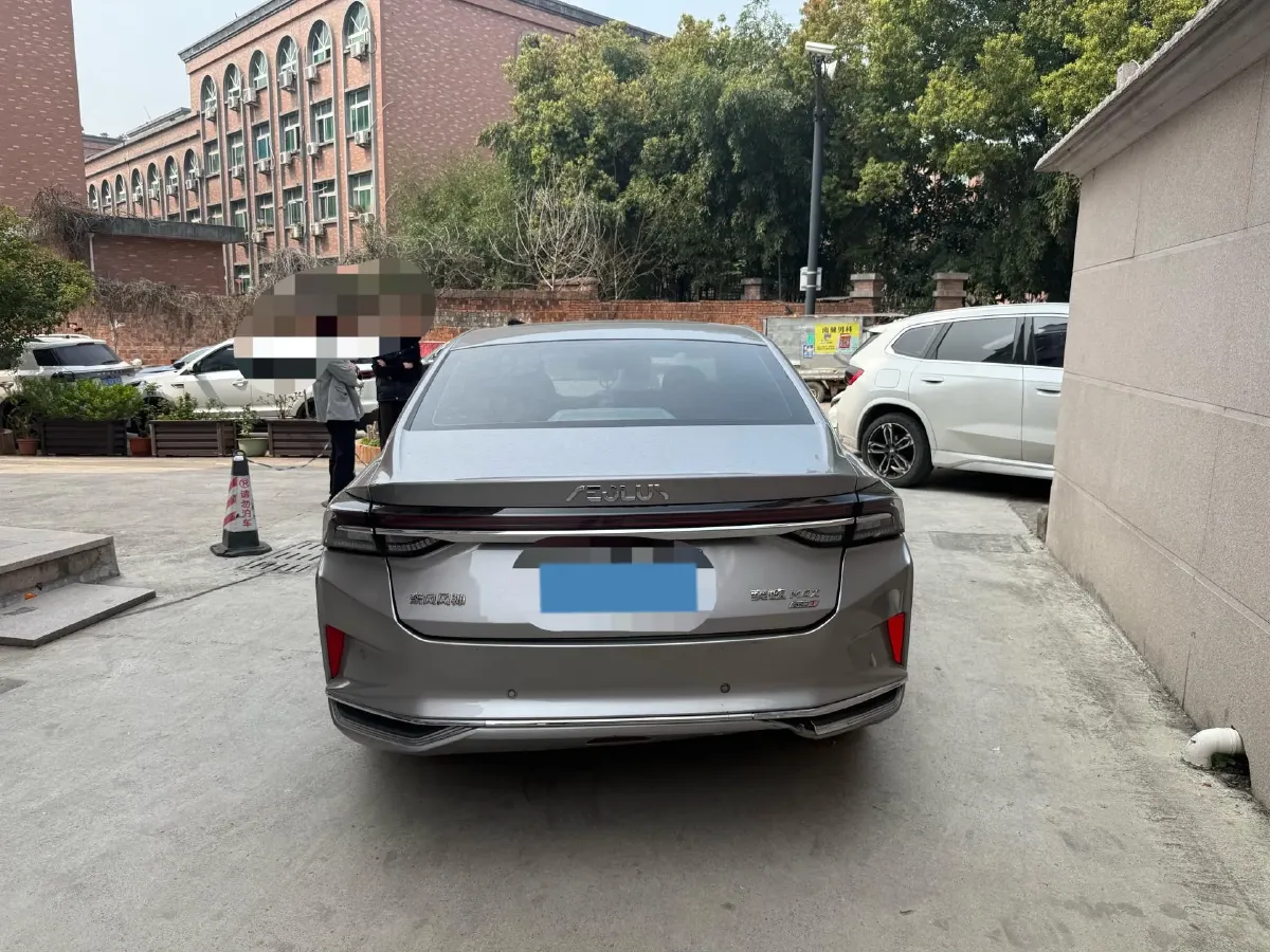 2021 DongFeng Aeolus YiXuan MAX 1.5T 190HP L4 7DCT,autocango,china used car exporter,china ev exporter,chinese used car exporter,chinese used ev exporter