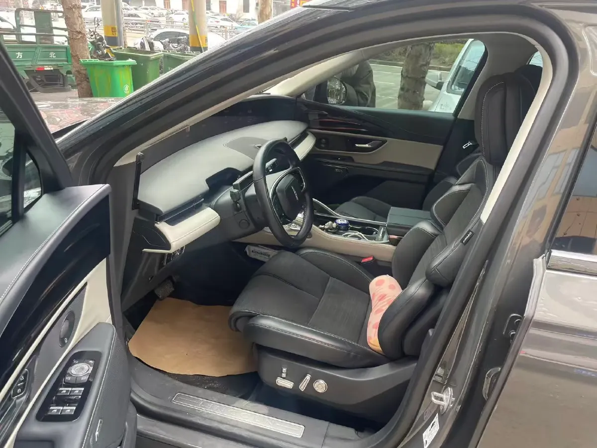 2023 Lincoln Nautilus 2.0T 282HP L4 E-CVT Hybrid,autocango,china used car exporter,china ev exporter,chinese used car exporter,chinese used ev exporter