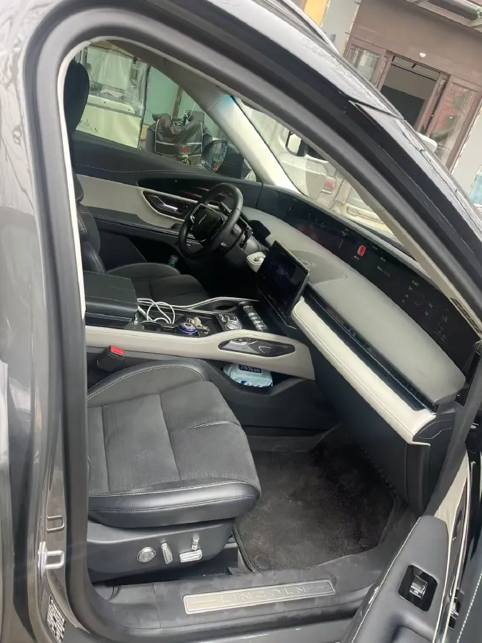 2023 Lincoln Nautilus 2.0T 282HP L4 E-CVT Hybrid,autocango,china used car exporter,china ev exporter,chinese used car exporter,chinese used ev exporter