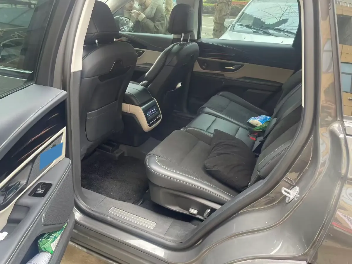 2023 Lincoln Nautilus 2.0T 282HP L4 E-CVT Hybrid,autocango,china used car exporter,china ev exporter,chinese used car exporter,chinese used ev exporter