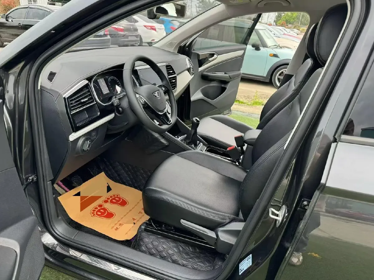 2024 Jetta VS5 1.4T 150HP L4 5MT,autocango,china used car exporter,china ev exporter,chinese used car exporter,chinese used ev exporter