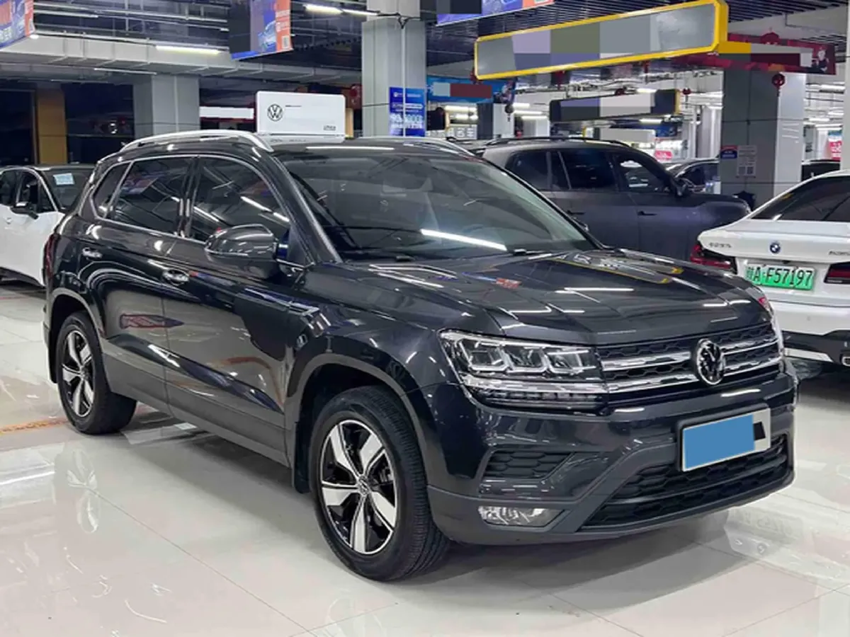 2022 Ford Transit 2.0T 202HP L4 6AT,autocango,china used car exporter,china ev exporter,chinese used car exporter,chinese used ev exporter