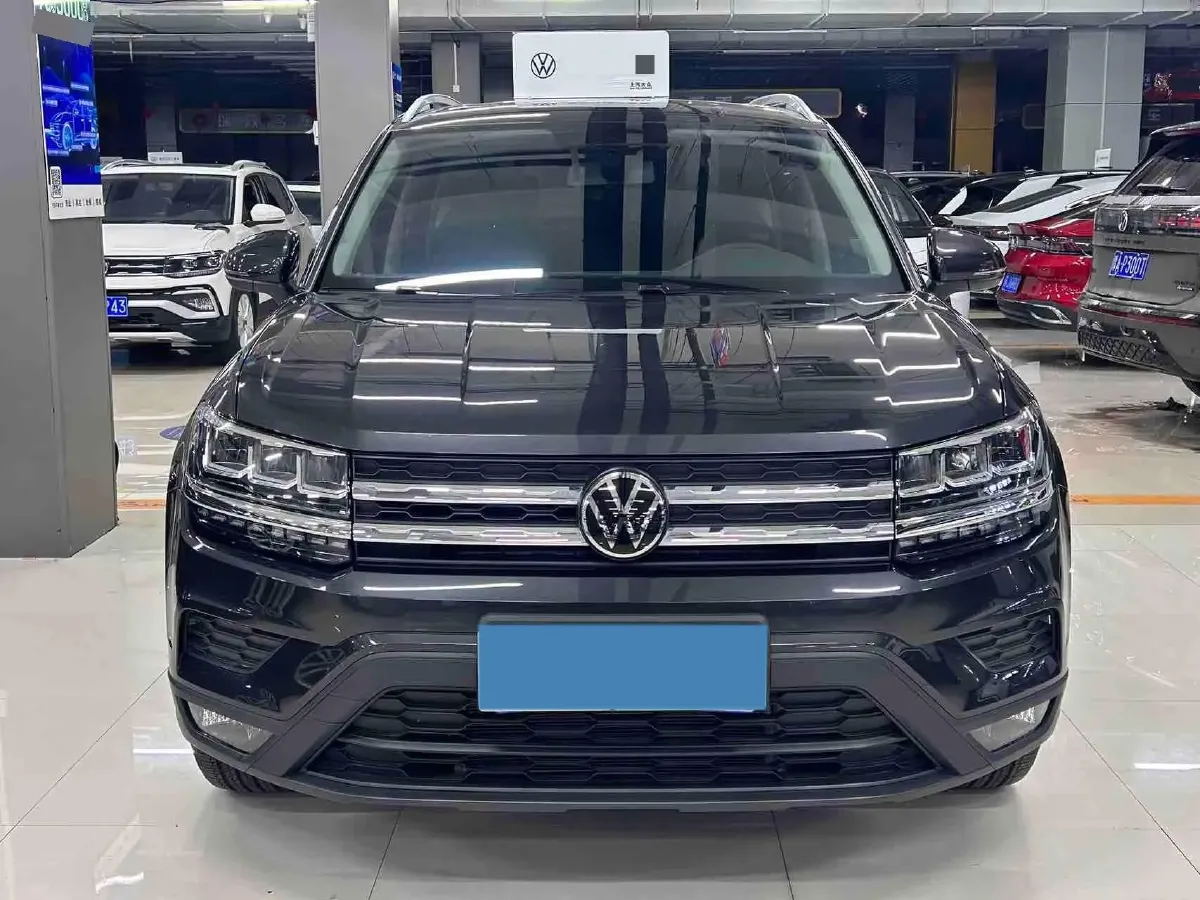 2022 Ford Transit 2.0T 202HP L4 6AT,autocango,china used car exporter,china ev exporter,chinese used car exporter,chinese used ev exporter