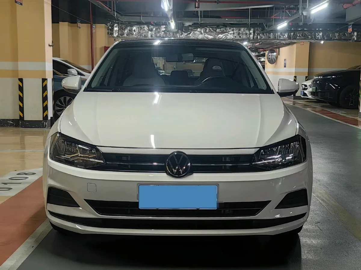 2023 Volkswagen Polo 1.5L 113HP L4 6AT,autocango,china used car exporter,china ev exporter,chinese used car exporter,chinese used ev exporter