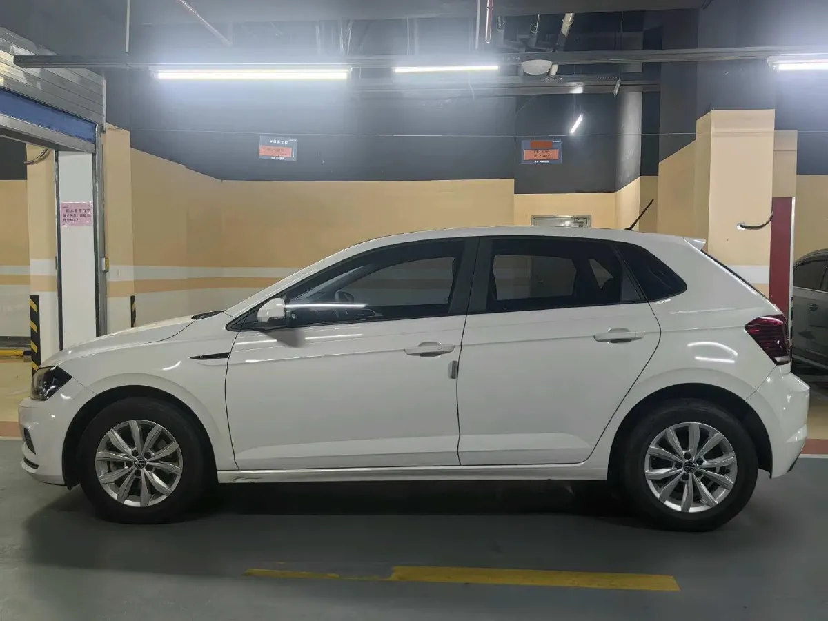 2023 Volkswagen Polo 1.5L 113HP L4 6AT,autocango,china used car exporter,china ev exporter,chinese used car exporter,chinese used ev exporter