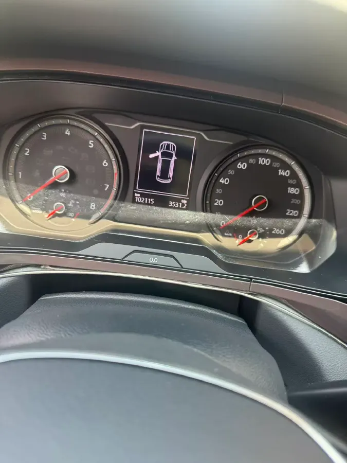 2019 MINI MINI 1.5T 102HP L3 7DCT,autocango,china used car exporter,china ev exporter,chinese used car exporter,chinese used ev exporter